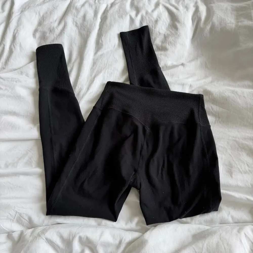 Alo Yoga High-Waist Alosoft Lounge Legging Black Size S